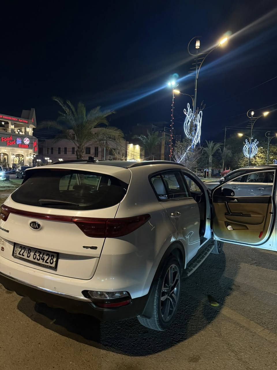 السلام عليكم سبورتج خليجي ٢٠٢٠ gt-line ماشيه ٩٦ الف كيلو فول مواصفات رقم اربيل سيارة نظيفه وملاحظات بسيطه العنوان كربلاء حي الحسين
***********
