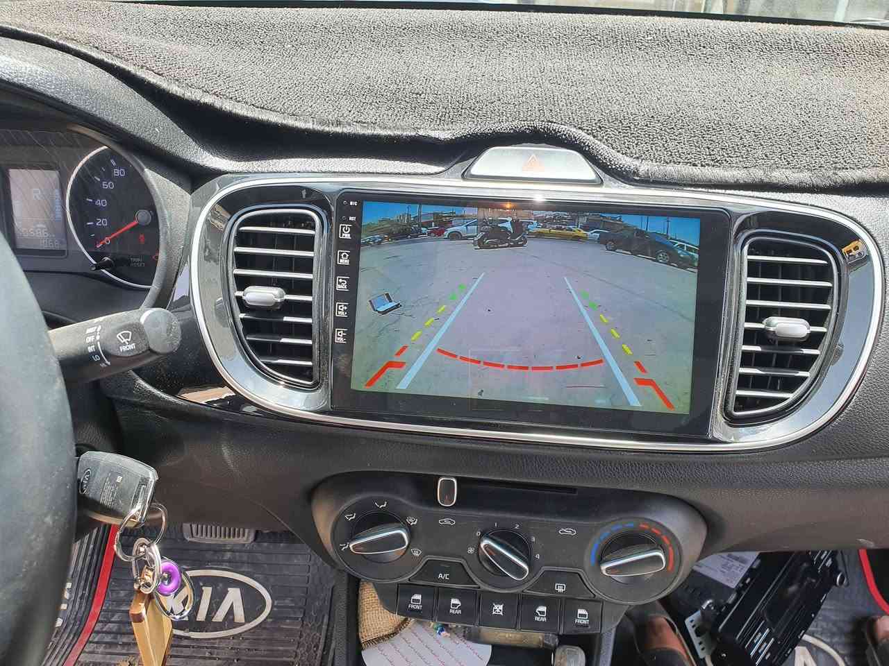 #توفر_توصيل لكافه المحافظات
تم ربط تاب  سبورتج فول مواصفات شاشه كزاز 4K 
سعر التاب ٦٥ الف 
ويوجد ايضا تاب ب ٧٥ الف 
ويوجد ايضا ٨٥ الف
ويوجد ايضا ٩٥ الف كشكل نفس الشكل بس اختلاف مواصفات 
السعر يشمل تاب مع الاطار والفيش 
مواصفات الشاشة 
١-شاشة لمس فول HD ضد الكسر  
٢-بلوتوث 
٣-اوكس (AUX)
٤-فلاش (USB)
٥-نظام اندرويد انترنيت
٦-اشغل كامرة
٧- أحدث اصدار 
٨- الذاكره 64.. العشوائي 4
٩-تحديد موقع. نظام GPS
١٠-صوت استريو واضح جدآ
١١- راديو
#العنوان بغداد السنك مجاور مجمع الغفران التجاري
للأتصال ***********
