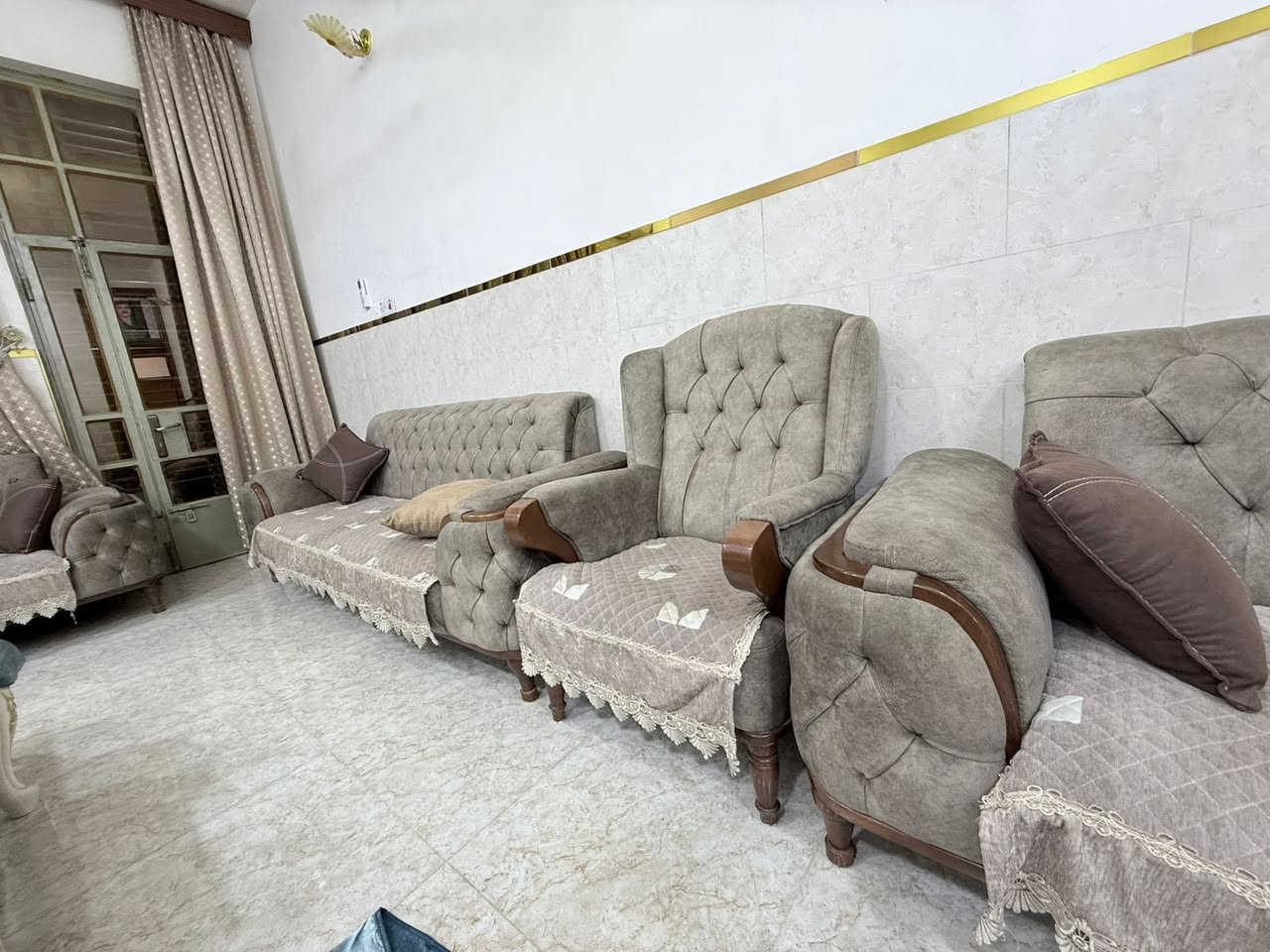 للبيع جديد جدا الاتصال ‭0772 327 0291‬
