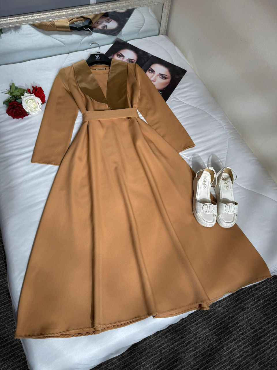 فستان كلوش 
خامة هوريم دابل تركي
38-40-42-44-46-48 بغداد, العراق


**إذا كنت صاحب هذا الإعلان وتريد حذفه لأي سبب، رجاءا أرسل رسالة إلى الدعم الفني**