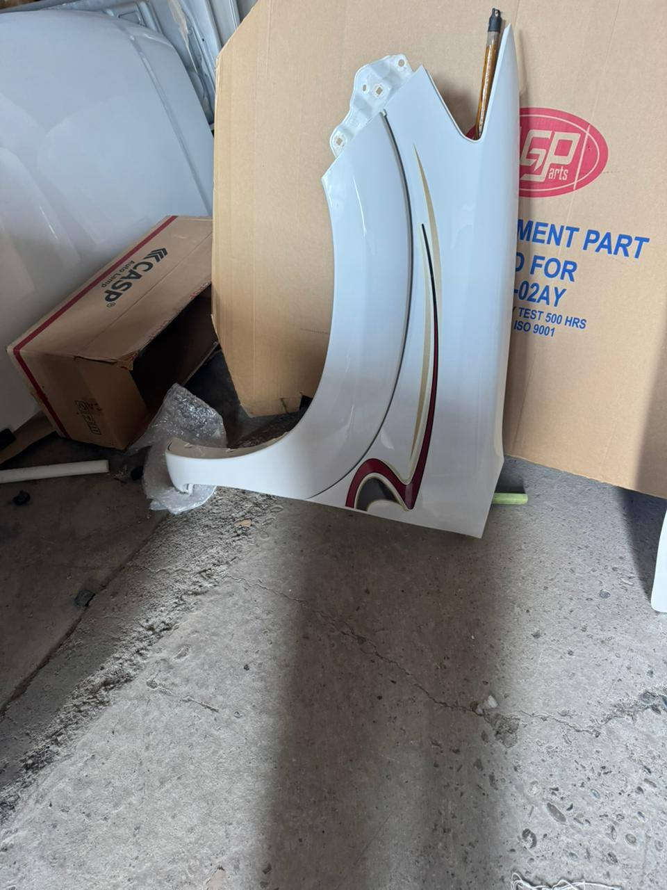 السلام عليكم عشاق الهايلوكس توجد قطع غيار هايلوكس  العنوان المعامل السياحي للاتصال *********** اصلي شركة
