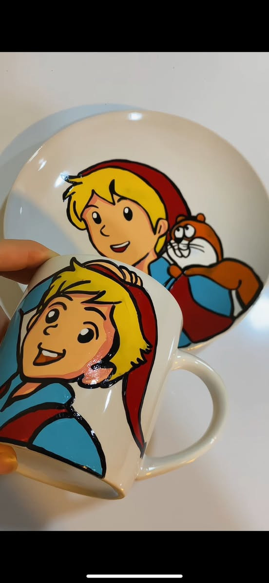 تفاصيل الصغيرة🥺🫶🏻من شغلي بكارتون الزمن الجميل اذا بعدكم مضايفيني ضيفو وشوفو شغلي


**إذا كنت صاحب هذا الإعلان وتريد حذفه لأي سبب، رجاءا أرسل رسالة إلى الدعم الفني**