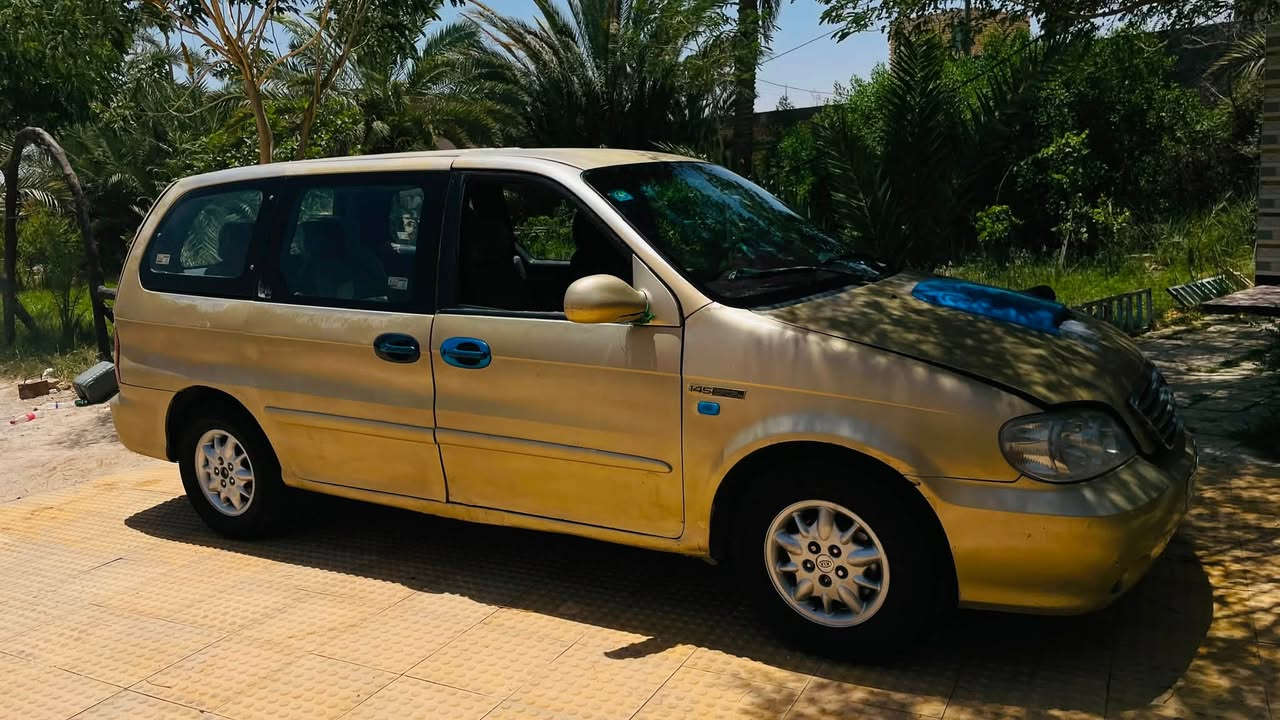 كرنفال البيع مديل 2000  رقم بغداد انكليزي
سياره جاهزه بيه فقط كير عاطل سعر 40 $ المكان  السماوه رقم ***********
