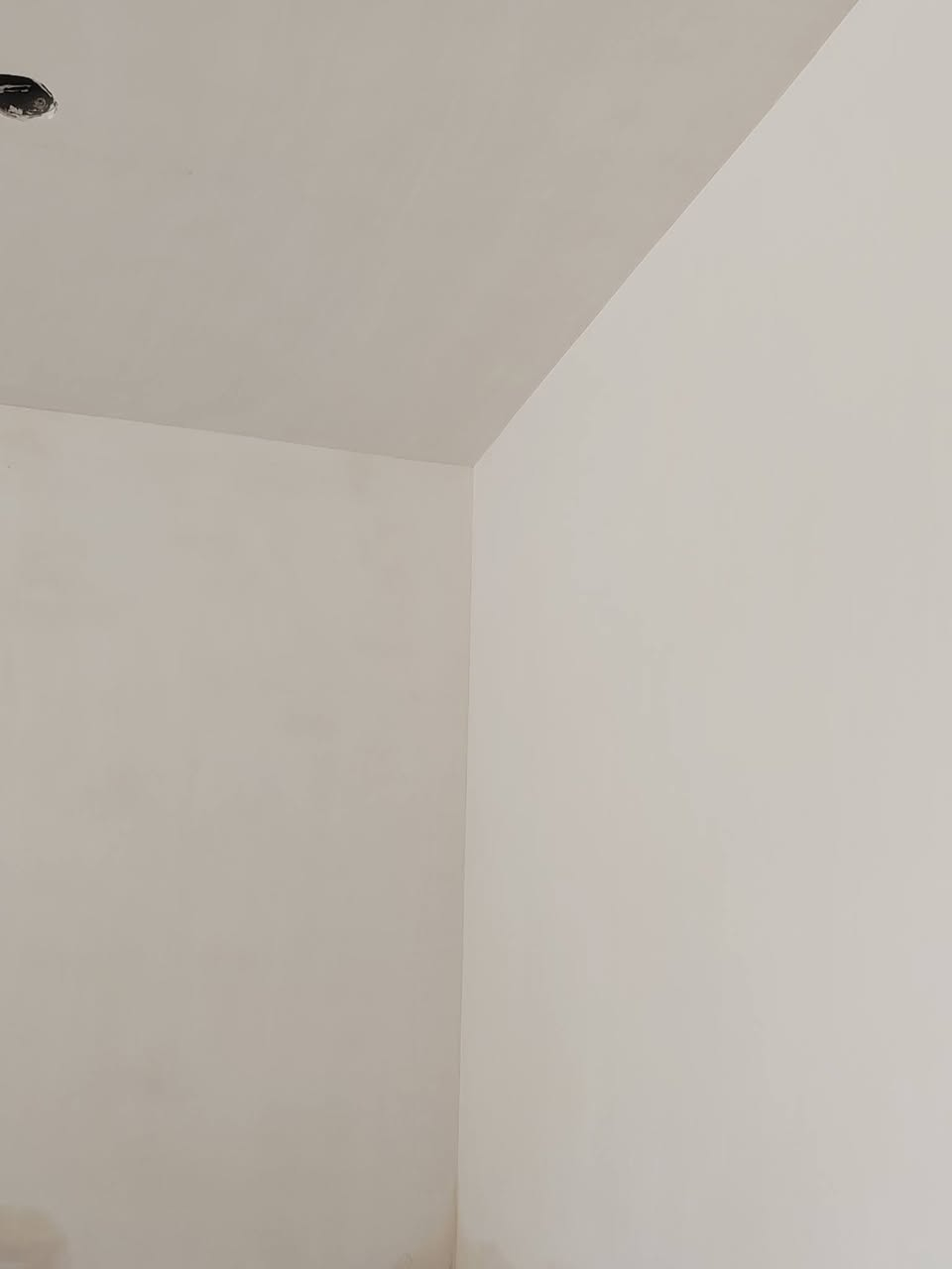 السلام عليكم
خلفه جص وبورك متفرغ حالين
شغل لي يرضي الله المتر 5الف
اشتغل بدوره والمناطق المجاوره لها
هذا رقمي ***********
