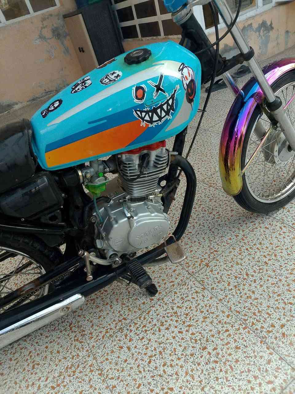 السلام عليكم دراجه نامه موديل 24 اوراق كامله دراجه خير من الله من مكينه من شلعه نقص بس استان الوسطاني بيه 
مكاني ديالى بعقوبه السعر 350 قفل 
***********بيه عقل ابو فصله صالصنه باكستانيه 
دراجه خير من الله
