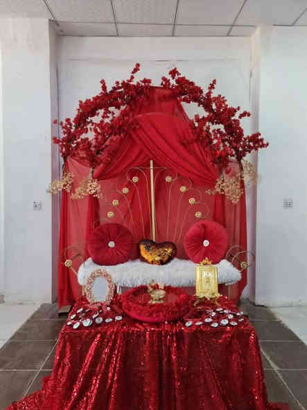 ميسان العماره سوق النجارين كوشات اعراس بسعر مناسب.درجه اوله حسب طلب ‏‪***********‬‏
