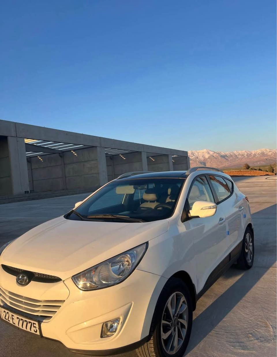 تيكسون
موديل 2010
بئ سبغ
رقم و سنوي جديد سيارة زوور خاوينه هه م تشت ب شه رت 
هيج نوقسانيه ك نيه 
280 هزار روشتوه
غه رامه 380 هه زار
سعر 133$ كه ميك مه جال 
عنوان ئاكرئ
((..***********..)) دهوك, العراق
