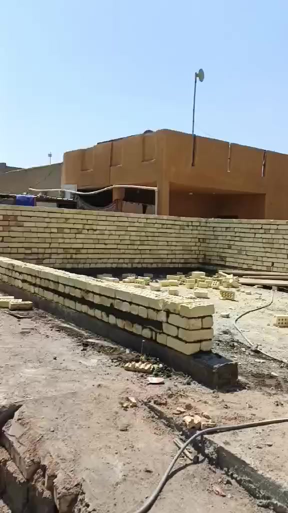 خلفات بناء🏣 شغل مضبوط وزن♎ وتنظيف واشرف مهندس ولتزم بل موعد ***********
