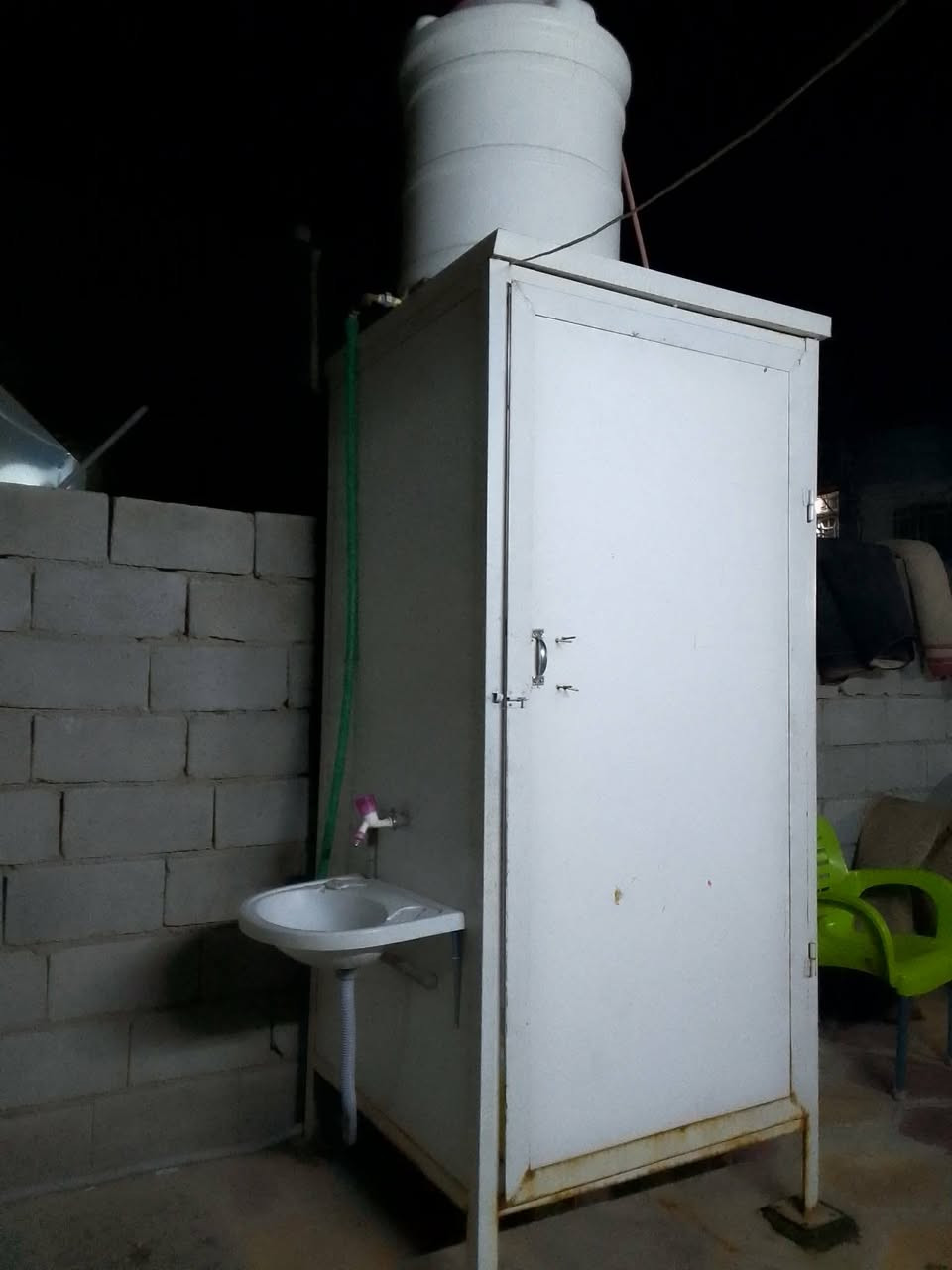 بغداد المحمودية #تواليت جاهزة مع مغسلة300 ميزطعام50كرسين ويا موبايل100 مكينة125 بوفية200 شراي بيهن مجال بيع مستعجل


**إذا كنت صاحب هذا الإعلان وتريد حذفه لأي سبب، رجاءا أرسل رسالة إلى الدعم الفني**