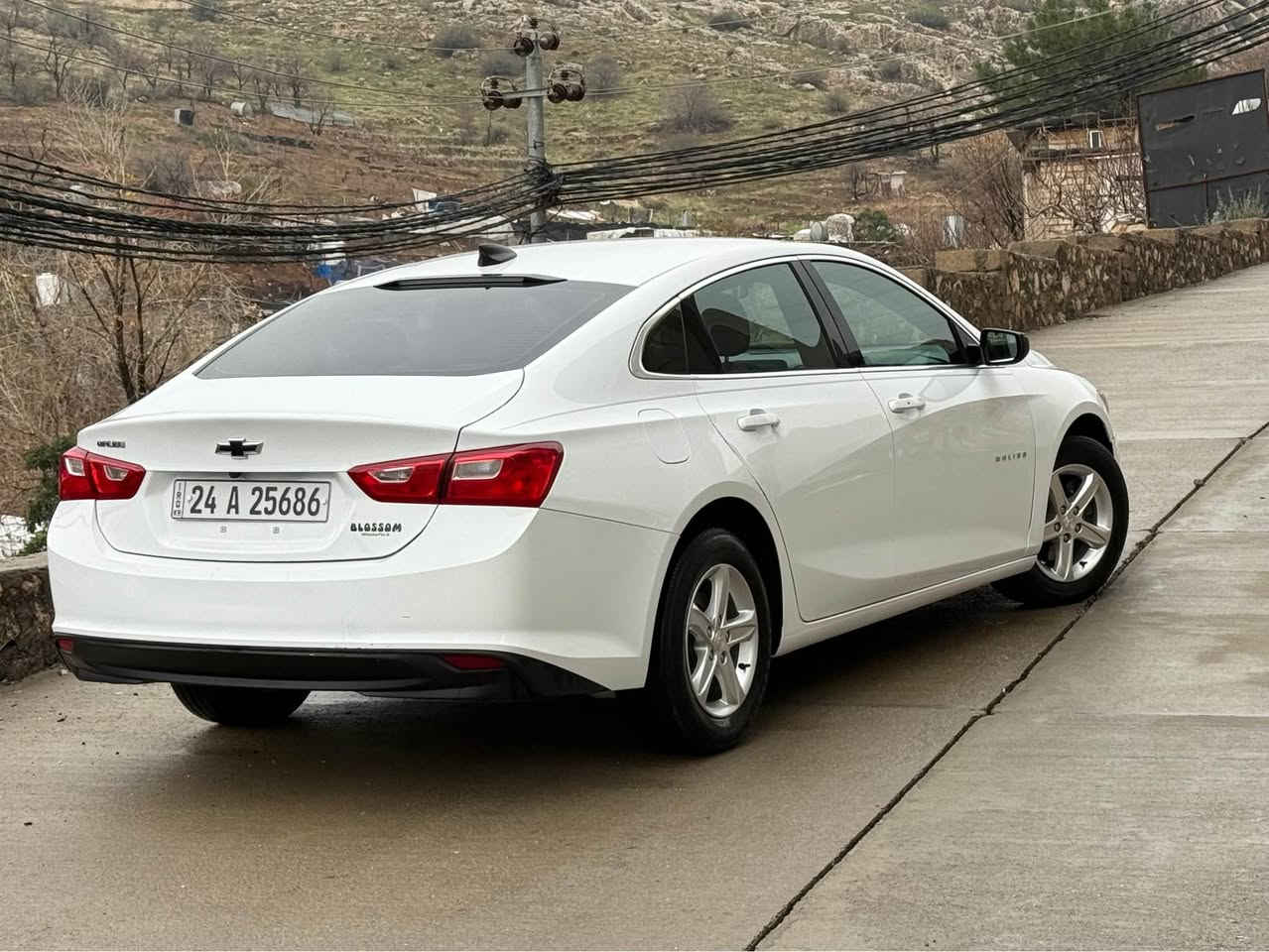 MALIBU 2022 LS ابيض 
ماليبو 2022 LS ابيض 

رقم هزه سنويه جديد و السيارا بسمي تريد وكاله تريد تحويل
الضرر //
بونيد+ جاملغ صبغ اربك استيرن طاك بيها شبر تعديل بارد بل جاملغ الخلفي

كير مكينه طخم امامي خلفي كهربايات كلها بشرط
مكان السيارا دهوك
السعر 113 ومجال بسيط
للستفسار//
***********
***********
موصفات//
LS
بصمه تشغل
بصمت ابواب
تحكمات استيرن
شاشه كبير
ليداد امامي
حساسات
3 انضمه قيادا دهوك, العراق
