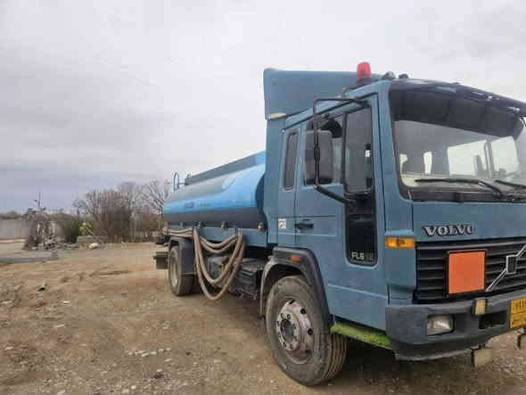 فالفو موديل 2000 خزان 10,000 لتر السعر 110 دولار ***********
