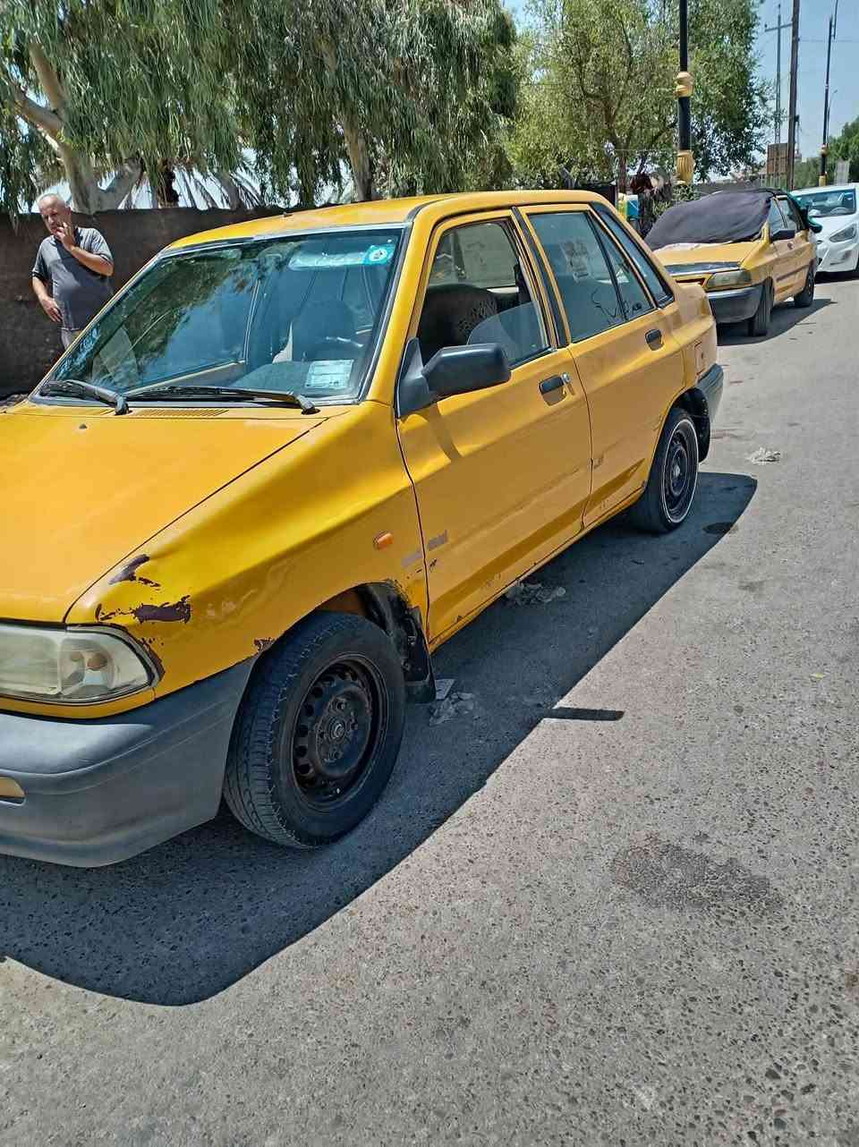 للبيع 
موديل 11
رقم قادسيه انكليزي
السعر 25 وبيها مجال 
الشراي يتصل
***********
مصفره هيئه وغرامات
