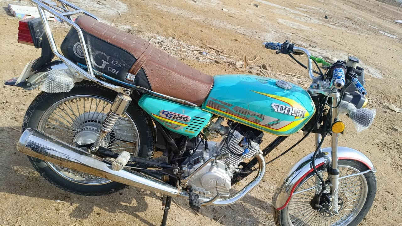 سلام عليكم موطور إيراني موديل ٢٣موطور خير من الله برغي ما ناقصه محرك سبانه ما ممدود عليه كله شغال العنوان حي الجولان‏‪***********
