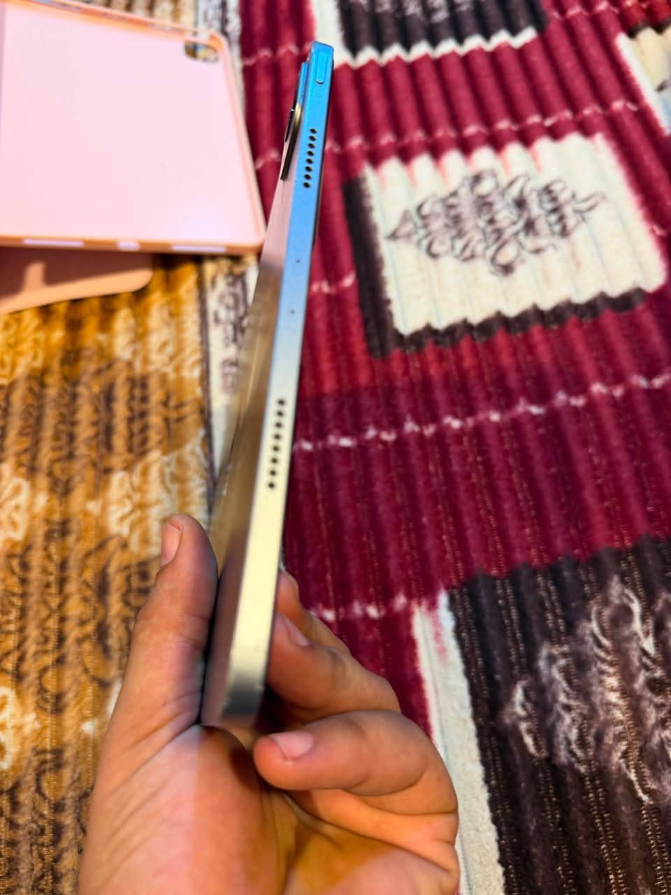 11 برو m2نضيف بي فطر بالكلاس ما كثر بشي فطر خفيف موضح بلصوره (***********)
