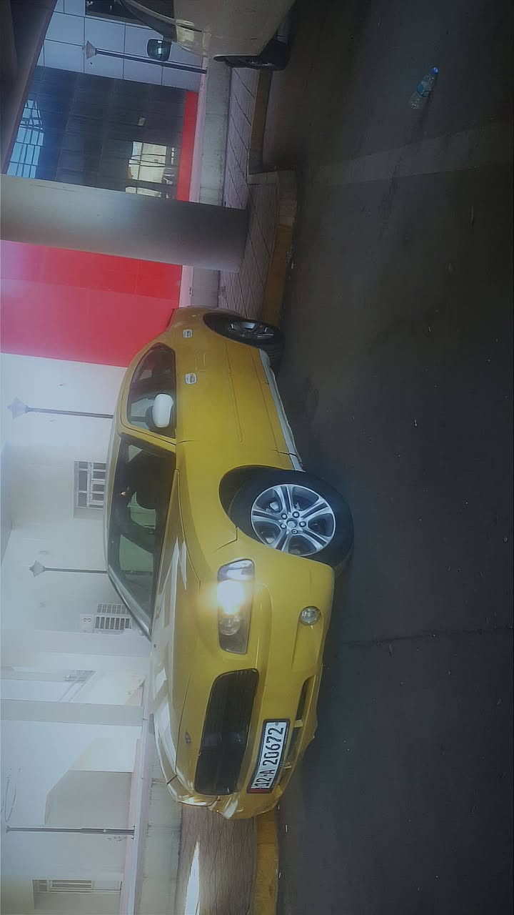موديل 2008
فئه SXT
رقم نينوى (شرط الوكاله والتحويل )
هئيه صفر غرامات (١٠٠) الف 
مكينه شرط 
كير شرط 
اكسل شرط 
سياره خطه موصل بغداد 
تواير نضاف 
ويل حديث 17 
السياره بيه نواقص خفيفه حالي تشتغل على الخط 

السعر (85) وبيه مجال 

للاتصال 
اسيا (***********) 
كورك (***********)

