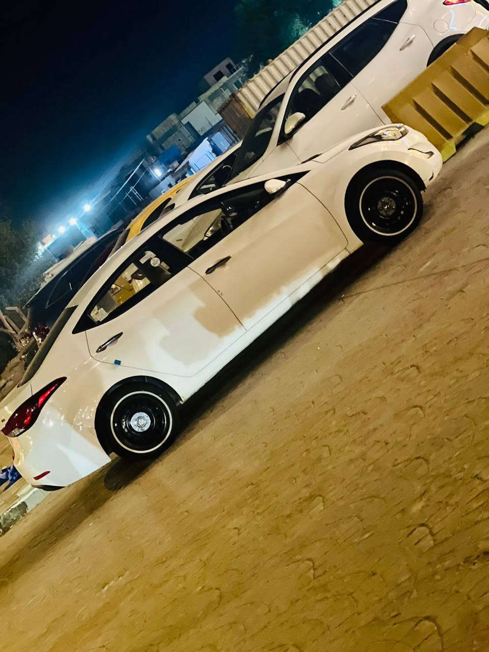 سلام عليكم النتراء موديل 14خليجي محرك 1600مامفتوح فول ماعده البصمه ويل كب بيه داير الجاملغ الامامي مصبوغ السعر125وبيه مجال للشراي مكان ناصريه كراج الموحد  ***********
