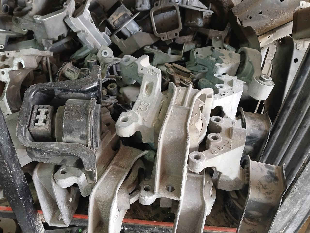 ❗️❗️ألى متابعينا الكرام ❗️❗️
⭕️ نعتذر عن الأجابة عبر التعليقات ⭕️
👈 للأستفسار ومعرفة الأسعار 👈📞📞 *********** أو📲📲 وتساب 👉❗️❗️فقط ❗️❗️
🚌🚍 أو زورونا في مكاننا الكائن في 🚘🚘
📍👈 العنوان/🔎🔎 النجف الأشرف حي الصناعي بداية بلوك الثاني 👉
                           🎈 أهلاً وسهلاً بكم 🎈
