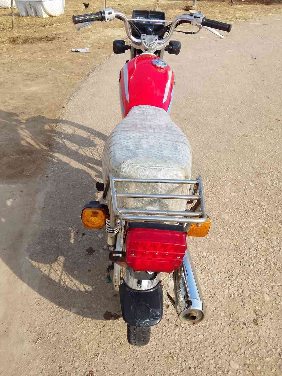 سلام عليكم دراجه للبيع السعر 700 وبيها مجال ‏‪***********‬‏
