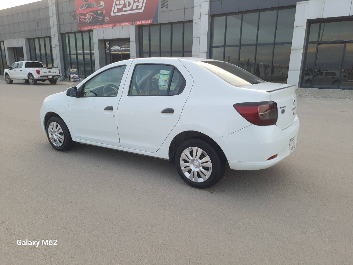 ڕینو سمبول2017 ناوزەردخلیجی بێ بۆیاخ زۆرجوان و تازەماوەتەوە شوختی نیە جام وئاوێنە کارەبا تەبریت ساردوگەرم بەشەرتی گێڕو مەکینە 160هەزار ڕۆشتووە تایەی تازە بێ تەقەو ڕەقە74$***********ماڵی دۆستە لەسلێمانیم السليمانية, العراق
