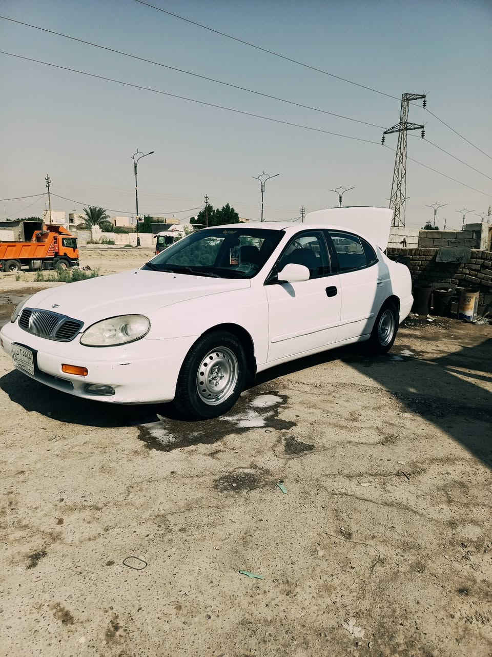 اللبيع *********** ناصريه
لكانز مديل 2000 رقم بغداد
