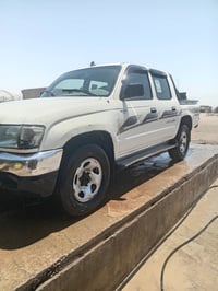 بيك اب • ٢٠٠٤ • تايرات جدد