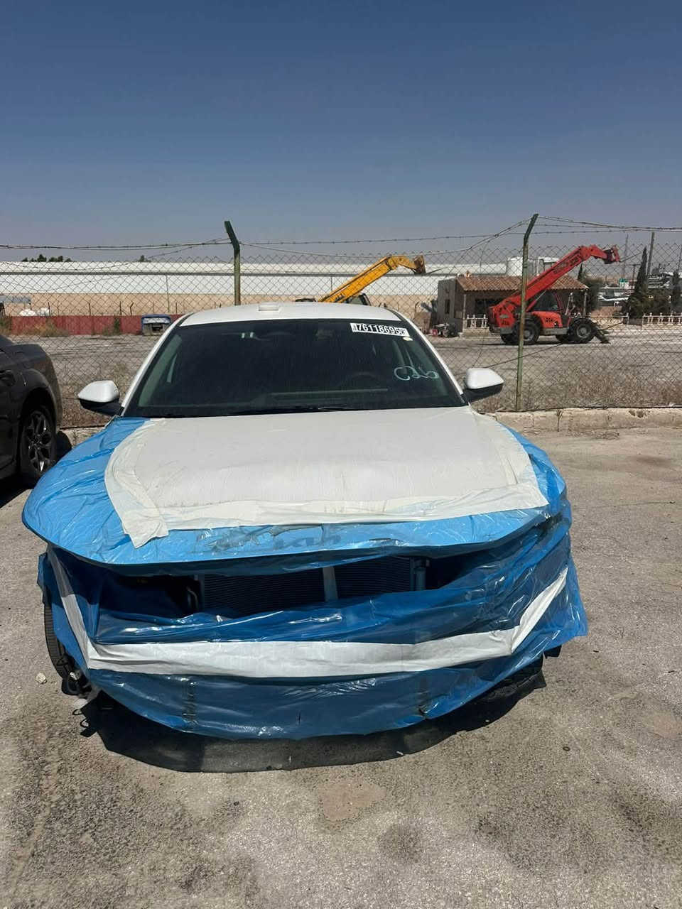سلام عليكم 
كيا K4 ابيع السياره على حطتها 
السياره موجوده بعمان 
تريد دخلها حره او على كتاب الشهداء 
السياره حادثها موضح بالصوره 
عارضها 93 بعمان 
اي ستفسار ***********
