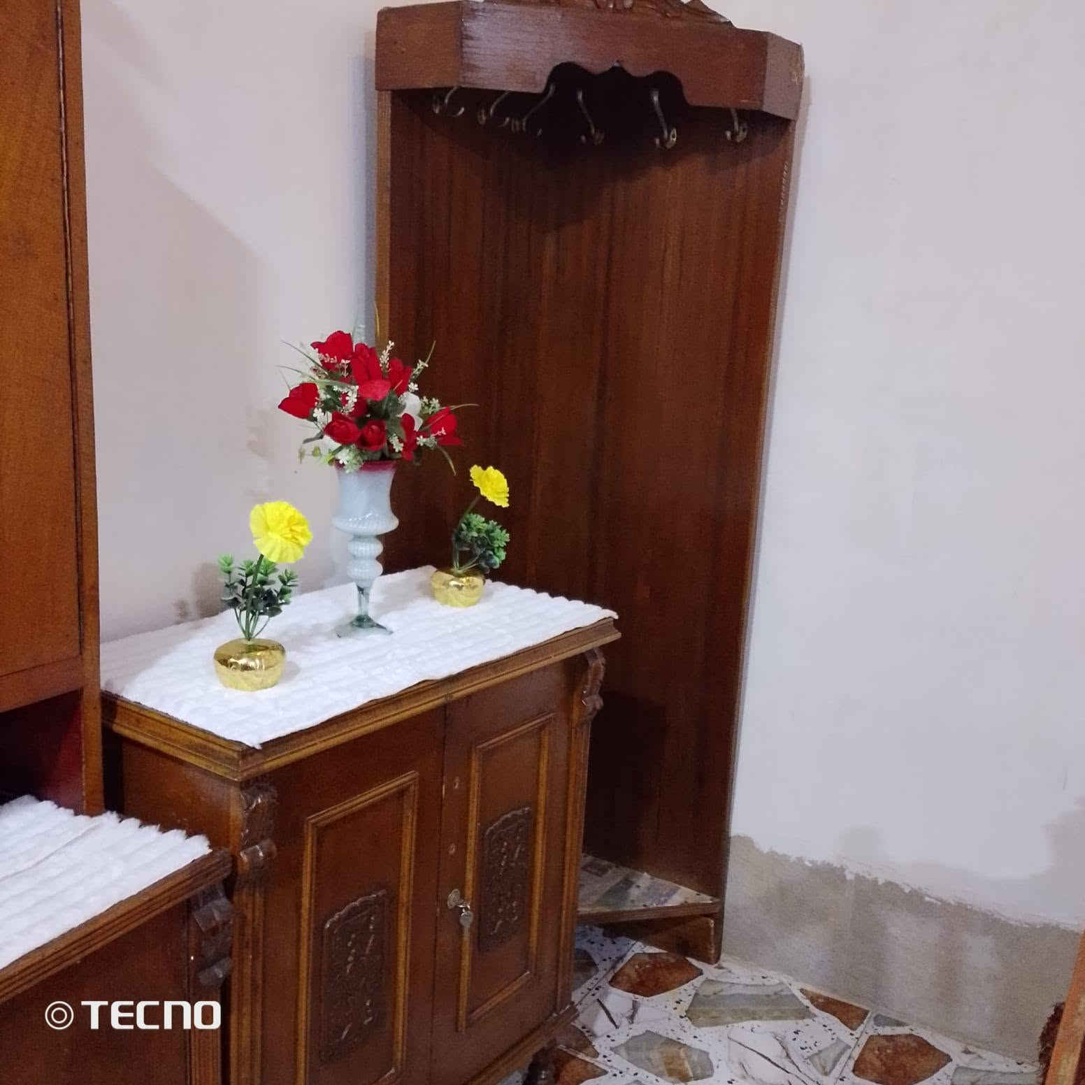 جمعه مباركه غرفه صاج طابق واحد اربعه باب نظيفه للبيع السعر اتصل ***********
