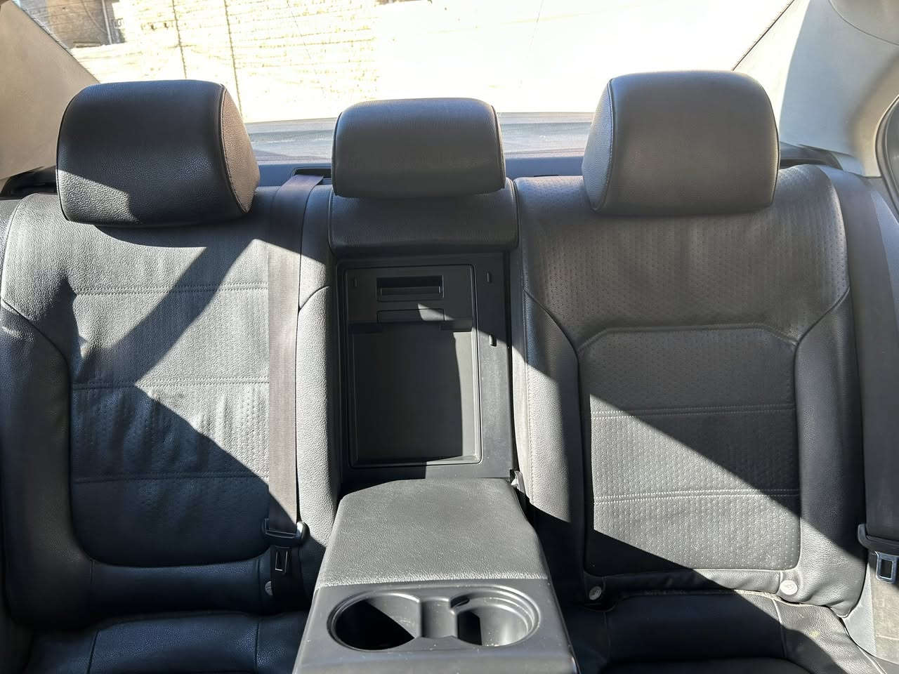 السلام عليكم جيتا 2012 محرك 2000 المرغوب بدون تيربو إقتصاد جدا بيها صبغ عام حادث جاملغ الامامي جهت الايمن خفيف  كير محرك تبريد شغال السعر 73 وبيها مجال 📞 *********** متواجد كربلاء و بغداد
