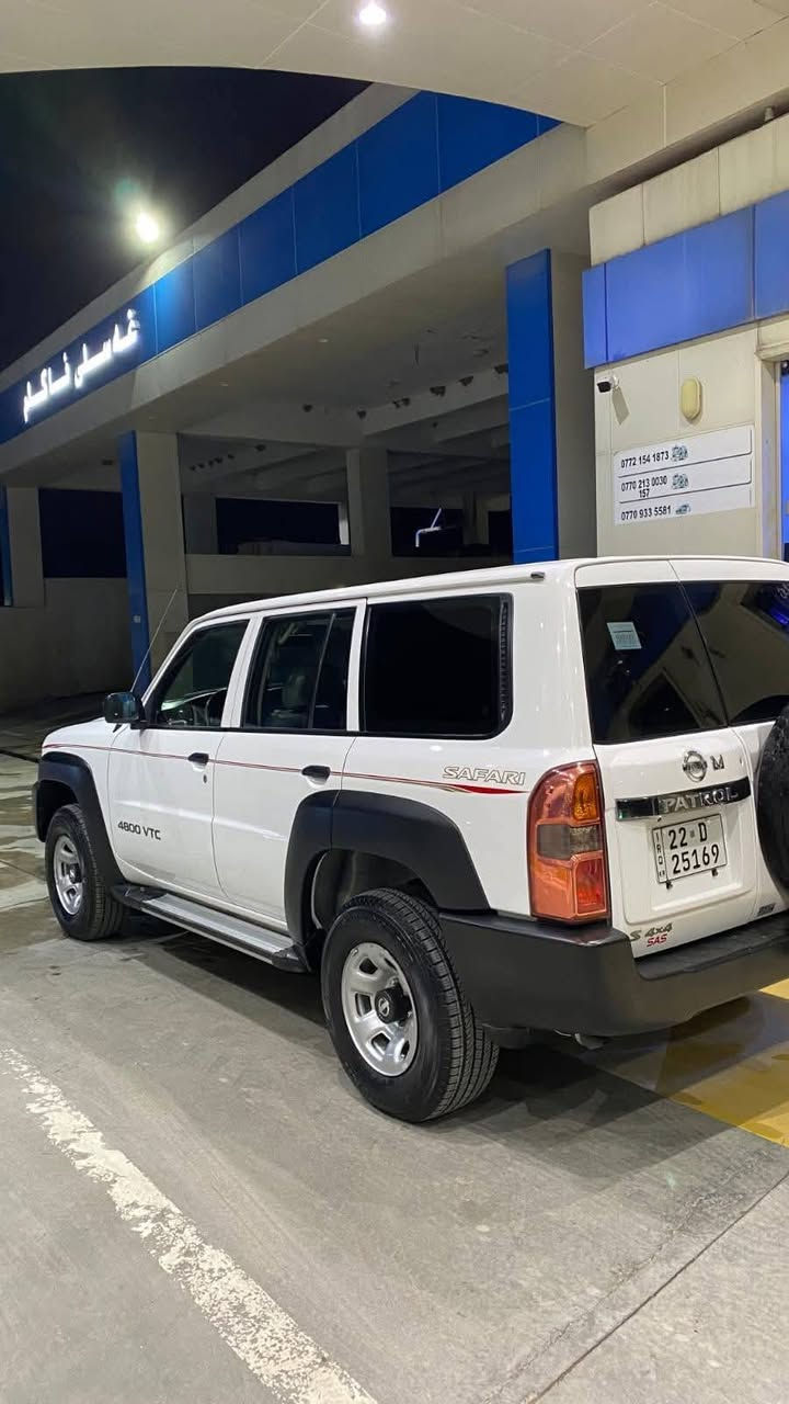 نیسان باترول GL 2010 فور ويل 
محرك 4.8 كير عادي كشن جلد جام عادي 
مكفولة من الصبغ و الشخط و حالوب 
ببلاد بوستال أسود 
السيارة حيل جديدة و نظيفة 
بقية ع وضع الشركة 
الداعمية للداعمية مكفولة 
دشبول بلادي 

🛑 السعر سوي تعليق يصل مباشرة 🤖 

كير محرك مكفولة مفتوحة 
تحويل ثاني يوم 

رقم صاحب السيارة 
***********
***********
