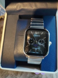 ساعات • انطيني سعر • للبيع