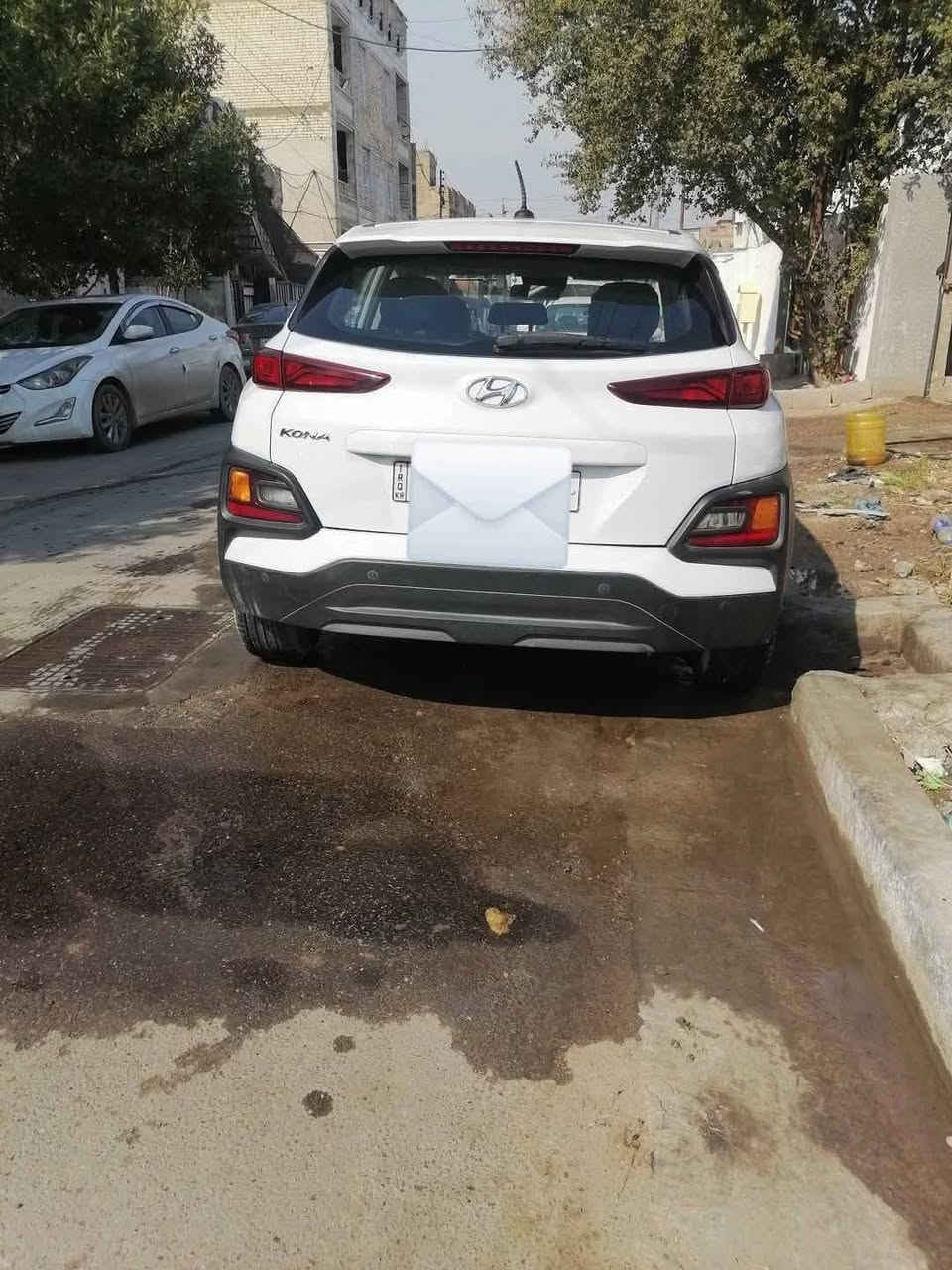 السلام عليكم ورحمة الله وبركاته
كونا 2021 امريكي 
رقم شمالي 
محرك 2000 دوش 
كير  At
السيارة حادثة بسيط دواخل سليمة (لغد وشاصي) 100%
مواصفات نص فول 
تحكم ستيرن جهتين كامرة خلفية حساسات 
مانع انزلاق...تحديد مسار...اوضاع قيادة
اندرويد و أبل كار بلي 
حساسة امامي مانع تصادم   
والسونار مرفق مع صور الحادث 
تبريد تدفئة 
كشنات جلد 
السيارة خير من الله مال جناي 
السعر المطلوب 138 وبيها مجال للشراي 
للاستسفار الاتصال ع الرقم 
*********** 
متواجد واتساب 
العنوان بغداد الشعب
