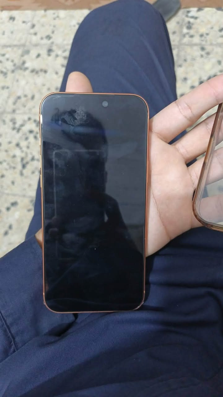 ايفون 📲 ١٧ برو ماكس برتقالي
ذاكره ٢٥٦ برتقالي 

كارتونه وكيبله ويا جهاز نضيف شخط مابي ومغلف لاصق حمايه 

دورات الشحن ٧٧ 

جهاز نضيف ومابي لا كسر ولا زلغ ولا اي شي 

سعره ١٩٠٠ مليون و٩٠٠ 

***********
