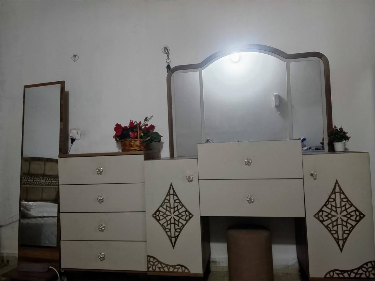 غرفه سبع قطع تركي نضيفه توصلك للبيت ويا الشد والنقل سعرها خاص


**إذا كنت صاحب هذا الإعلان وتريد حذفه لأي سبب، رجاءا أرسل رسالة إلى الدعم الفني**