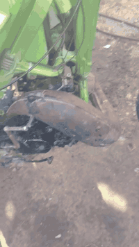 مكينه قفاز خبط نضيفه  تجفيت جديد كلجات جدد شرط الشغل  استفسار *********** العنوان ديوانية
