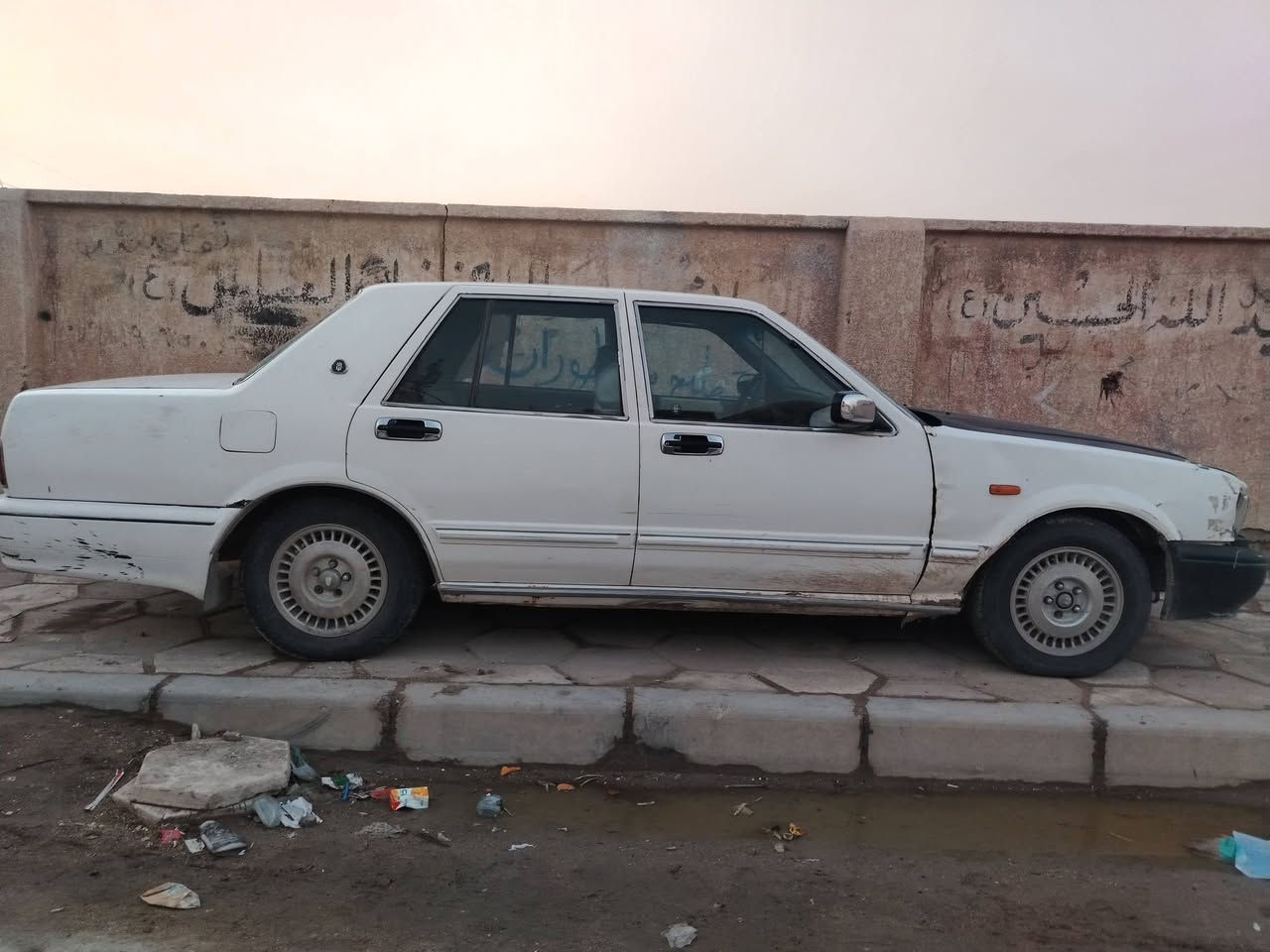 نيسان سدرك رقم بغداد السعر 35 موديل 2001 الاتصال ***********
