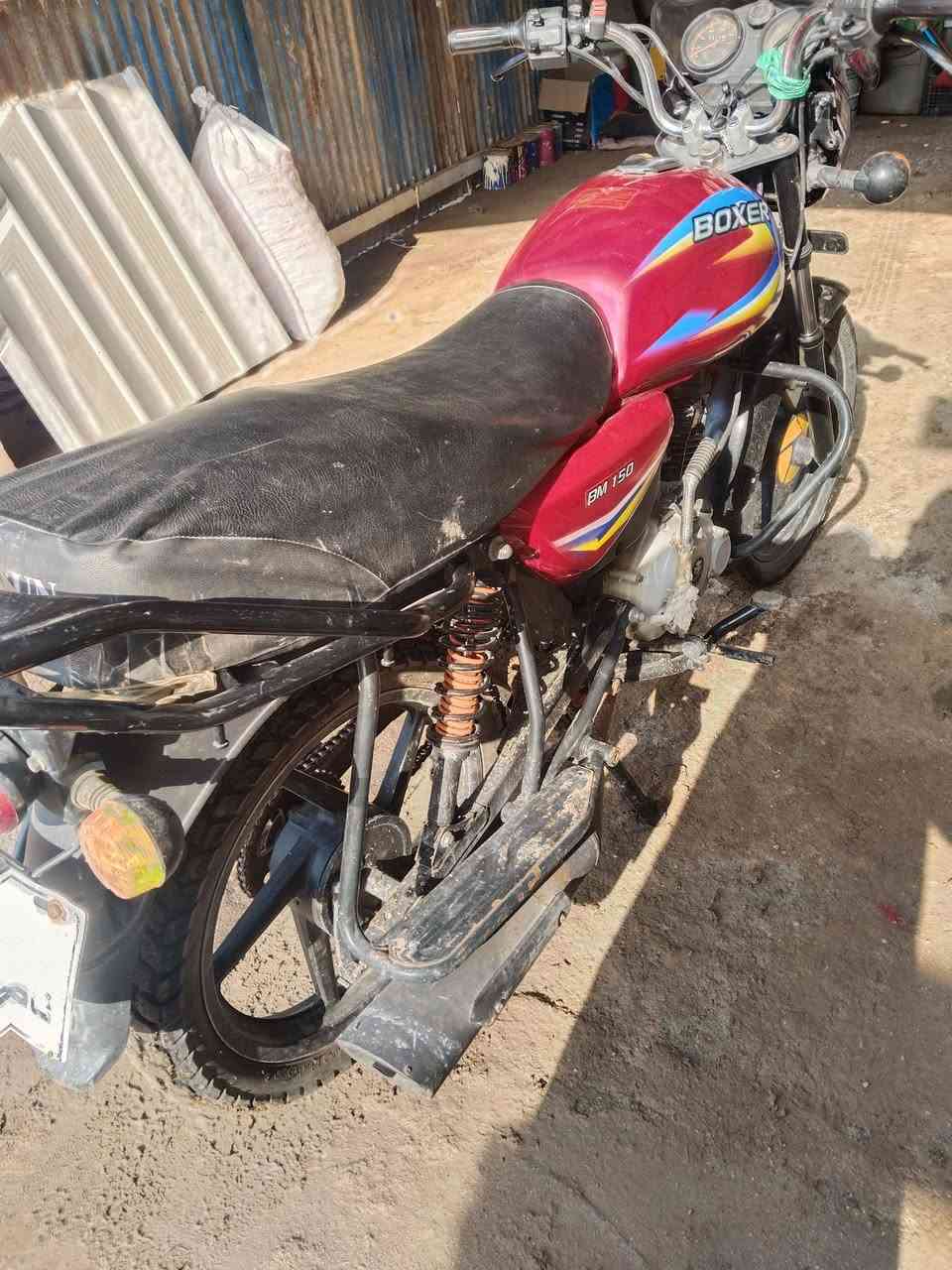 دراجه بوكسر البيع موديل 21 نضيفه جدا *********** ناصريه سيد دخيل اوراق اصوالي 950بيه مجال
