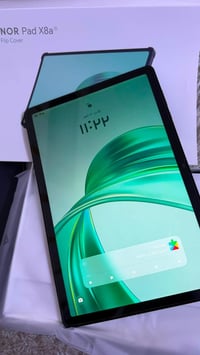 تاب honor x8a ذاكره 128 جهاز جديد ممستخدم هواي  ملحقاته كامله  شاحنه ب...