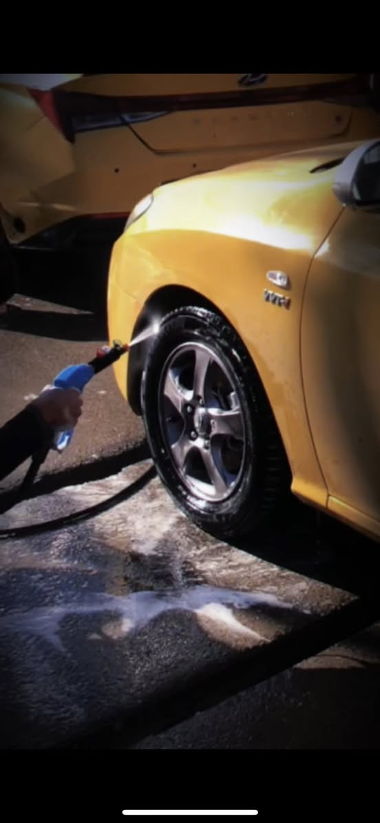 ويل كب 15 النترا افانتي للبيع
مع تايرات نص عمر السعر 300 قفل 
***********
