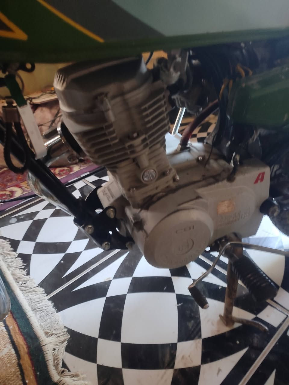 سلام عليكم ورحمه الله وبركاته
دراجه للبيع نامه مكينه مفتوحه موديل 20 الدراجه شغله كلشي ماعوزه بس لايت السعر 350 وبيه مجال رقم الهاتف 
***********
