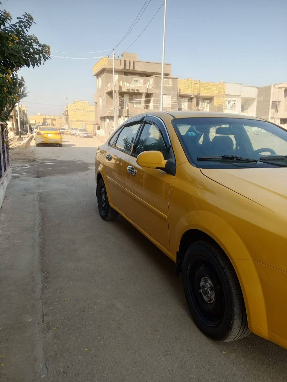 اوبترا موديل 2011 رقم ذي قار انكليزي بأسمي مصفره هيئه وغرامات سنويه لغايه ٢٠٣٠ سياره كير ومحرك جدد سياره كير ومحرك وحداديه وكهربائيات وتخم تاير وتبريد كله جديد سياره جاهزة اي نقص مابيه سياره مال جناي مكفوله من ضربة وتبديل مصبوغه جماليه فقط  سعر ٦٢$  وبيه مجال قليل مكان سياره ناصرية حي اور  رقمي ***********
