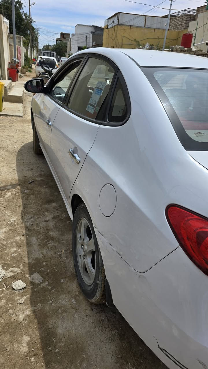 السلام عليكم النتره مقدس 2011وارد خليجي محرك 1600 تبريد تتفئه حداديه جديده رقم اربيل بسمي سنويه او هزه جديده ما صاقطات بيها معجون بلباب الخلفي او شبر بجنطه السعر 114رقم المبايل ***********
