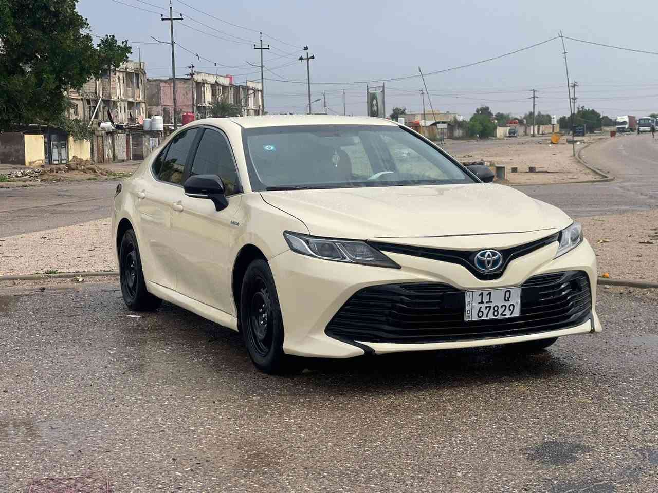 للبيع كامري تكسي دبي اصل 20معلاية 23 سيارة جاهزة من كلشي رقم نكليزي وكالة عامة بسمنة شرط تحويل سيارة بيهة ضعف بل بطارية سعر 95بيهة مجال ***********
