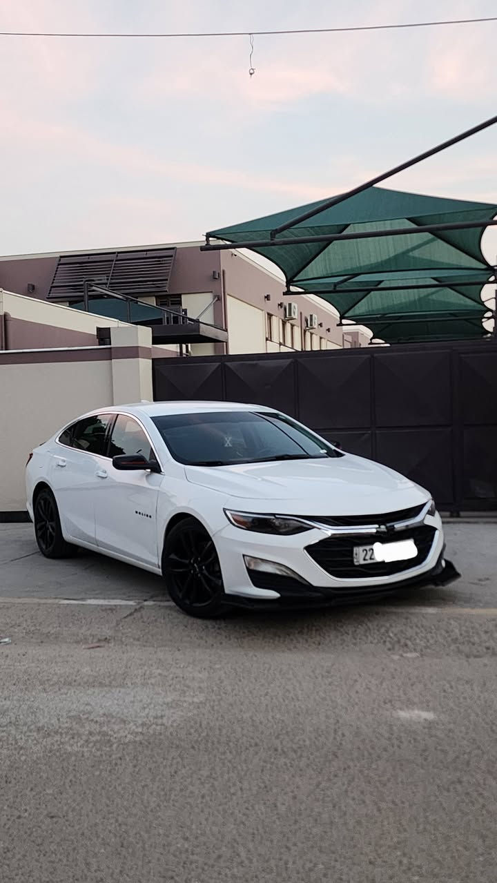 سلام عليكم شوفرليه ماليبو 2022 ماشية 33 الف ميل  حادثها الجاملغ  الايمن بيها ايرباك ستيرن فقط يعني السيارة قطعة وحده فقط  السيارة مكفولة من الكير ومحرك والشواصي السيارة مانقاصها اي شي ومواصفاتها معروفة تشغيل عن بعد و تبريد منفصل وكتابات سود وويل اسود بلاد وياها يعني ما مغيره اني وغيرها من  مواصفات رقمها اربيل تريد وكالة تريد تحويل ثاني يوم  مكان السيارة زيونة 
للتواصل والاستفسار  :
***********
***********
