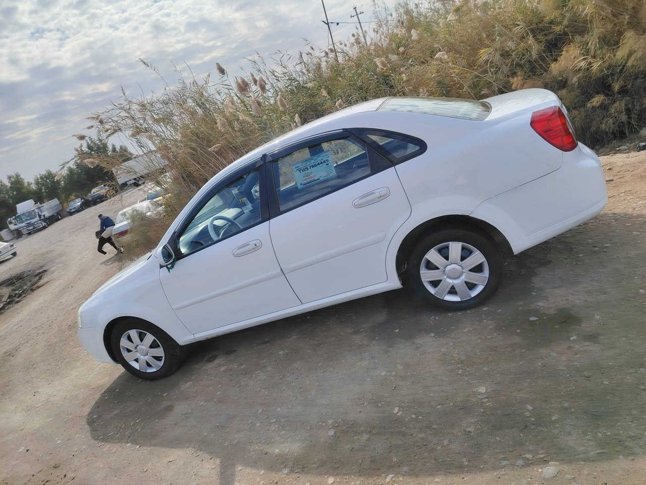 سلام عليكم سيارة البيع ا وبترا موديل ٢٠١١كير. مكينة مكفولات تبريد شغال سدر. جديدي سيارة. جاهزة. ماناقصه اي شي رقم واسط دولي سونار. مرفوق بل صور. مكان سيارة كوت مركز مدينة  سعر 84 شراي. يتصل ***********
