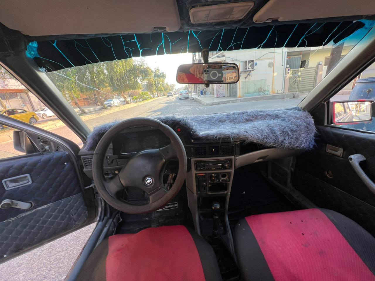 السلام عليكم
كاديت للبيع محرك وكير نظيف كوبون بانزين ماستر رقم الماني نينوى شرط الوكالة والتحويل والكشر كدام العين السيارة تمشي ومابيها شي   السعر ١٥وبي مجال مكاني موصل  للاستفسار اتصل ع الرقم ***********
***********
