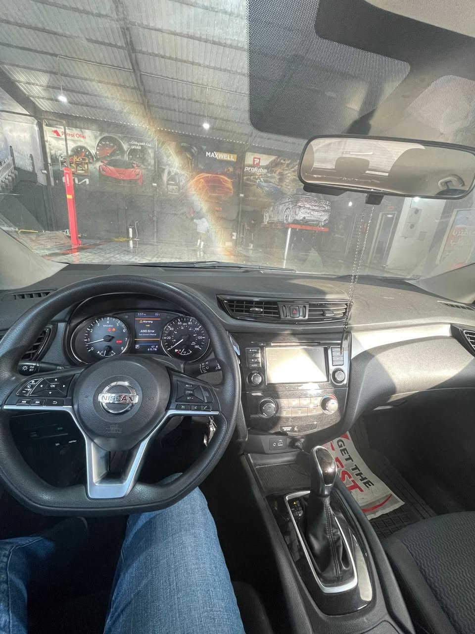 � للبيع – Nissan Rogue Sport
• الموديل: 2019
 • الممشى: 135 ألف كم
      .كوبون بانزين
 • الضرر سابقاً: جاملغ وبنيد  مع لغد الأيمن
 • السونار: كدامك
 • حالة السيارة: جاهزة من كلشي وما تحتاج أي مصرف

📄 رقم نينوى – شرط التحويل والغرامة

📞 للاستفسار:
***********
