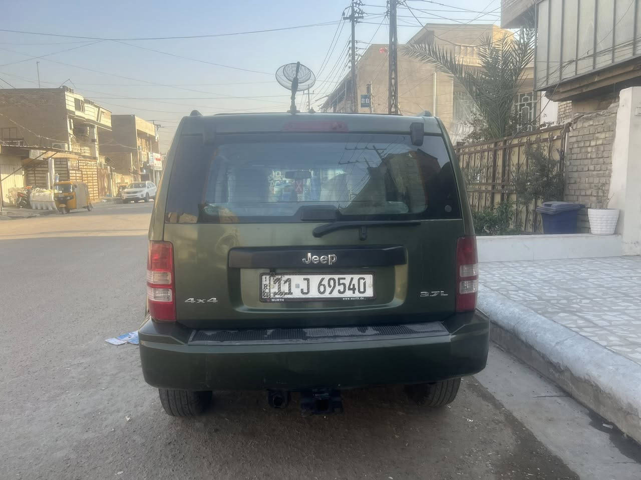 السلام عليكم جيب ليبرتي ٢٠٠٨ مكينة ٦ بلادي مكفولة تبريد كهربائيات + السيارة مصبوغة عام، بغداد ب اسمي تحويل مباشر السعر ٨٠ ورقة 
العنوان : بغداد الحبيبية
رقم التلفون : ***********
