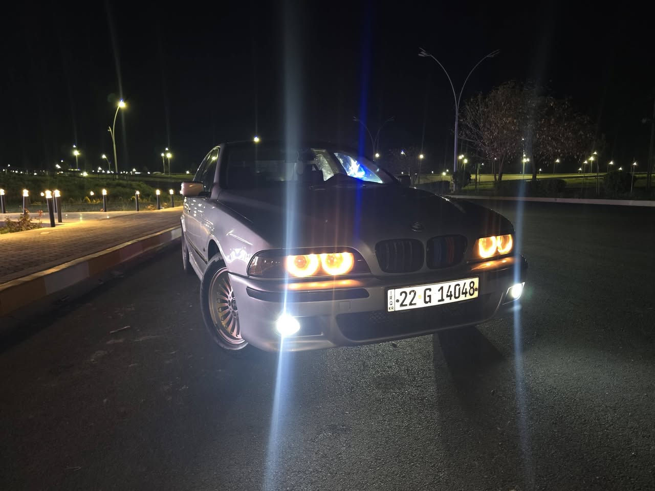 لبيع بيم سقر جمالية كلير سيارة احلا من صورة موديل 1996 رقم رقم اربيل  سنويه جديد 2027 شرط التحويل والغرامات كير ومحرك بلشرط كير اوتماتيك كهربائيات شغاله تخم تايرات جديد باتري جديد صدر جديد السياره جاهزه مال جني ورخيصه عنوان السياره في كركوك السعر 85 ومجال قليل بيع سريع ومستعجل شايف خير الياخذها
***********
