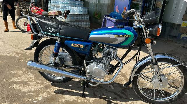 سلام عليكم دراجه نامه شبه اصلي موديل 2025 اوراق سكنر صارله 3 ايام من طالعه من المعرض بعدي بدهن شركه مكفوله كفاله عامه حته من شخط مال جناي مكاني شطره سعر 800 وبيه مجال هاذه رقم الهاتف ***********
