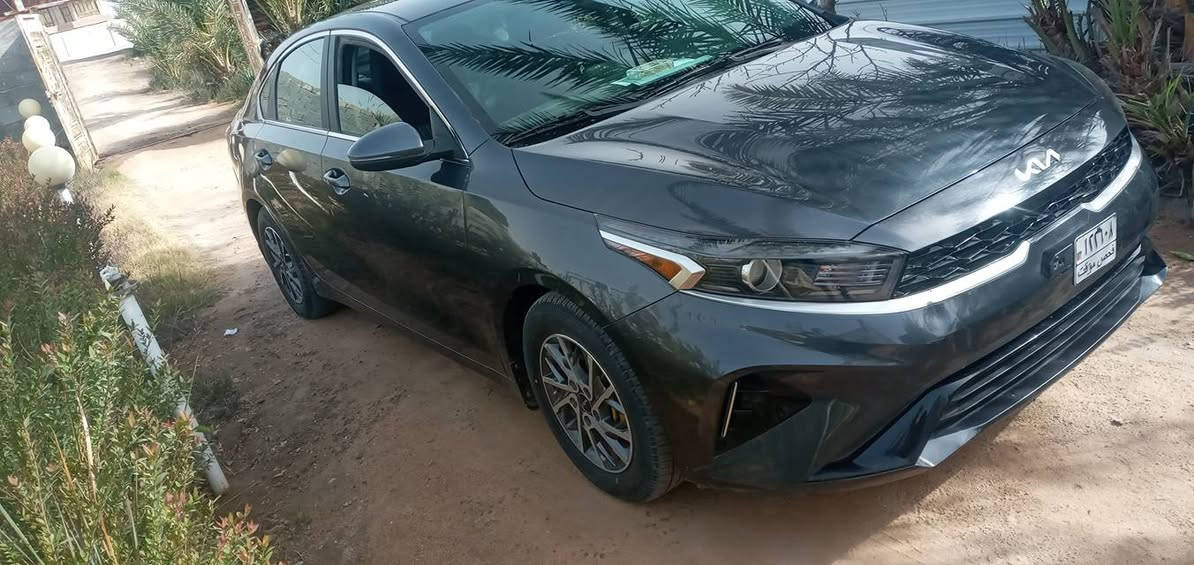 السلام عليكم ...
فورتي ٢٠٢٣ للبيع وارد  مكينه ١٨٠٠ حادث بسيط جدآ السعر ١٤٨ ورقه ماشيه ١٨ الف  الدعاميه الخلفيه وشويه يم البك لايت بارد فقط   مكان السيارة بابل .المحاويل   ***********
